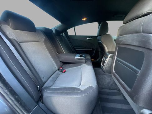 Used 2015 Dodge Charger R/T RWD image 42