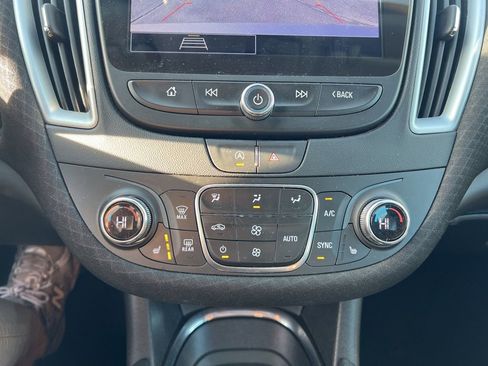 Used 2024 Chevrolet Malibu LT image 20