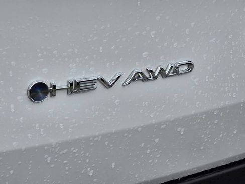 Used 2024 Toyota Grand Highlander AWD Hybrid image 34