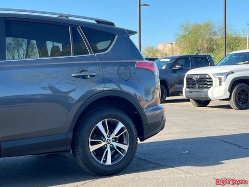 Certified 2018 Toyota RAV4 XLE w/ Plus Extra Value Package FWD image 11