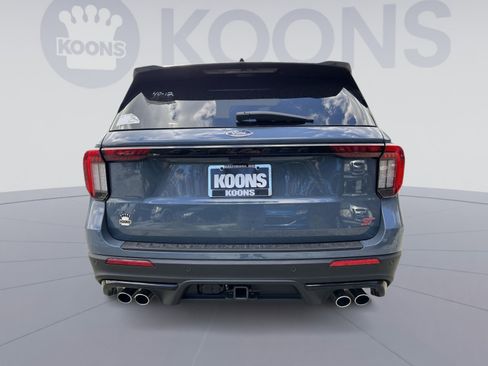 New 2026 Ford Explorer ST w/ Sun And Sound Package image 5