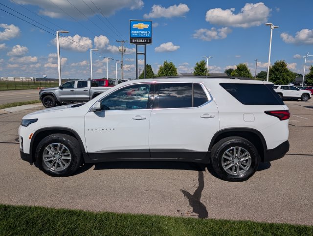 Used 2023 Chevrolet Traverse LT FWD image 11