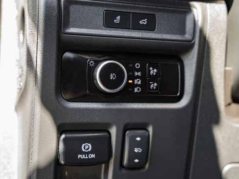 Used 2023 Ford Expedition Max Limited image 45