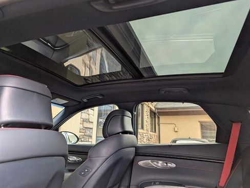 Used 2023 Genesis GV70 2.5T w/ Sport Prestige Package image 26