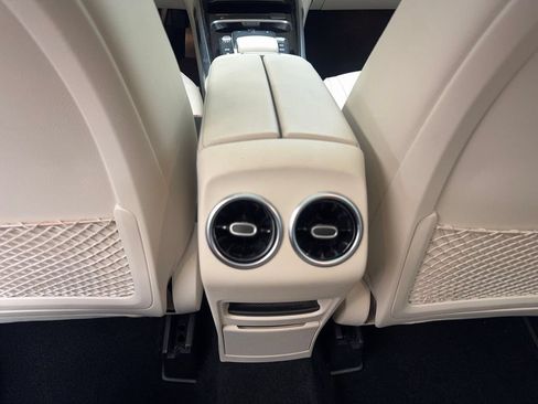 Used 2022 Mercedes-Benz GLB 250 image 74