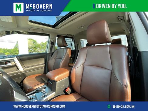 Used 2024 Toyota 4Runner Limited AWD/4WD image 9