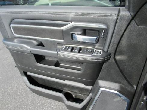 Used 2024 RAM 3500 Laramie w/ Sport Appearance Package image 34