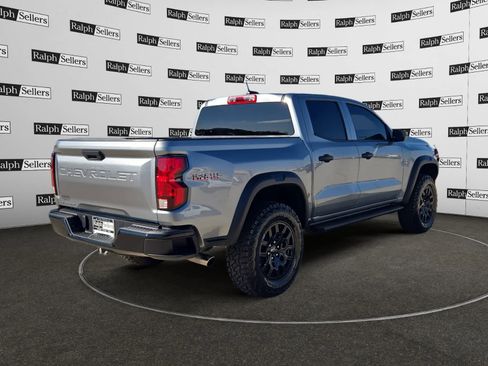 Used 2024 Chevrolet Colorado Trail Boss image 6