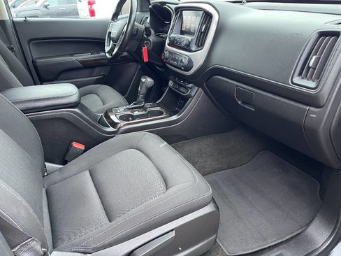 Used 2017 GMC Canyon SLE w/ SLE Convenience Package image 16