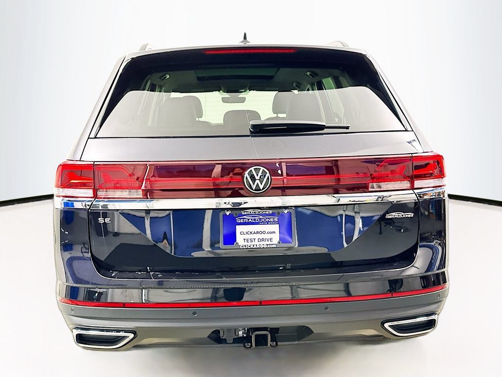 Used 2026 Volkswagen Atlas SE w/ Panoramic Sunroof Package FWD image 15