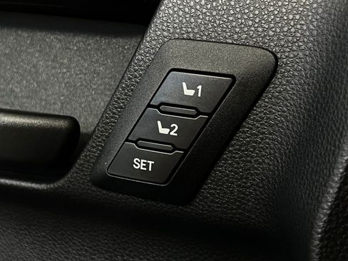 Used 2026 Toyota 4Runner TRD Off-Road Premium image 15