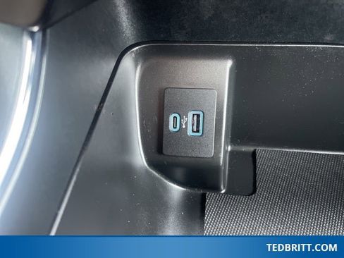 Certified 2023 Ford F150 XLT w/ Equipment Group 302A High image 34