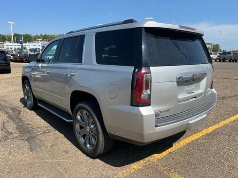 Used 2015 GMC Yukon Denali w/ Open Road Package AWD/4WD image 6