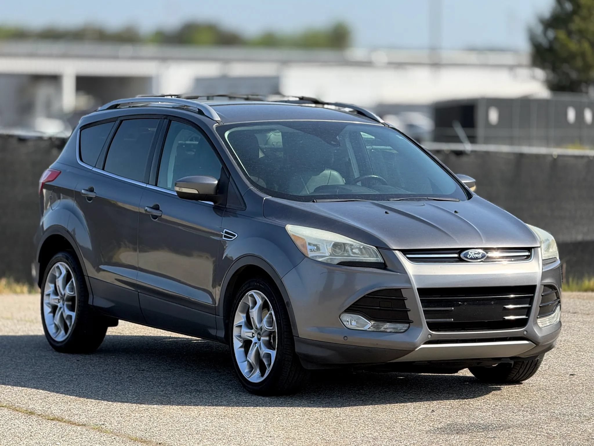 Used 2013 Ford Escape Titanium w/ Parking Technology Pkg FWD image 1