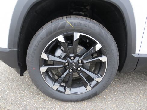 New 2026 Chevrolet Equinox RS w/ Convenience Package III image 13