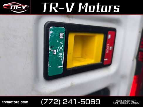 Used 2019 Ford Transit 150 148 Medium Roof RWD image 10