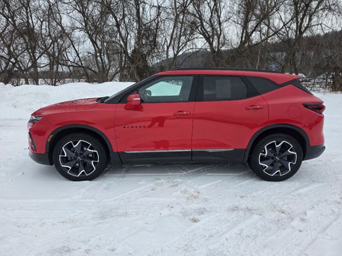 Used 2021 Chevrolet Blazer RS w/ Enhanced Convenience Package image 13