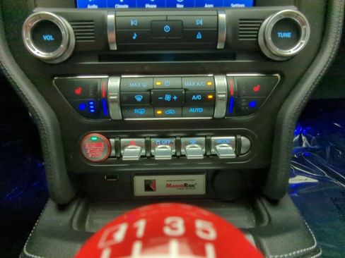 Used 2022 Ford Mustang GT Premium w/ GT Performance Package RWD image 22