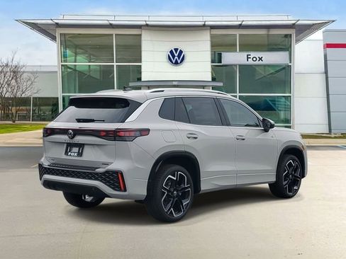 New 2026 Volkswagen Tiguan SEL R-Line image 4