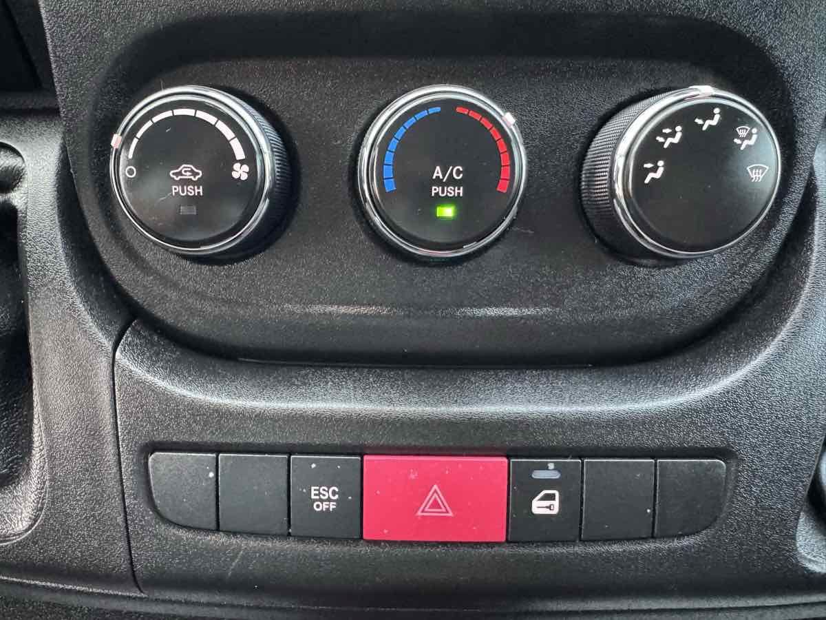 Used 2018 RAM ProMaster 3500 w/ Mopar Trailer Tow Group FWD image 17
