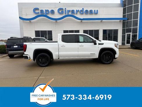 Used 2020 GMC Sierra 1500 Elevation w/ Elevation Value Package image 1