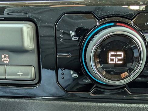 New 2026 Chevrolet Silverado 2500 LT image 19