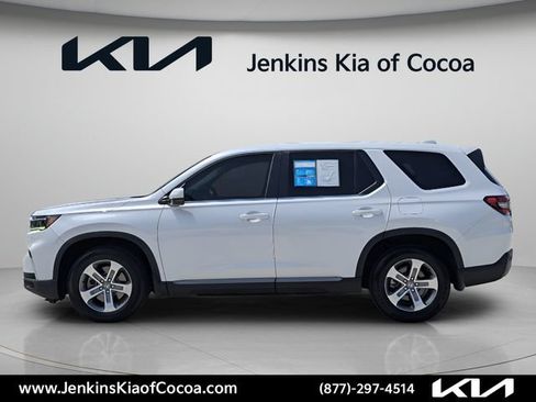 Used 2023 Honda Pilot EX-L image 9