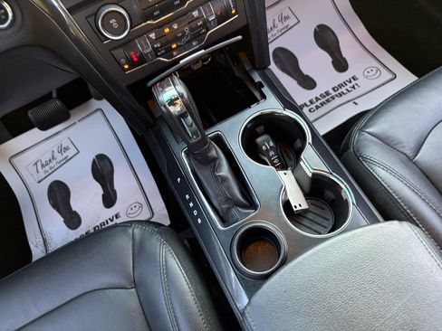 Used 2017 Ford Explorer XLT w/ Equipment Group 202A image 36