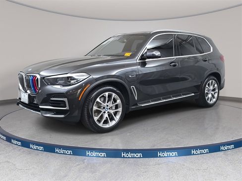 Used 2023 BMW X5 xDrive45e image 1