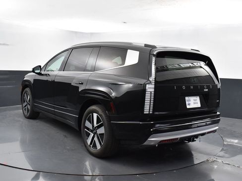 New 2026 Hyundai Ioniq 9 SEL image 8