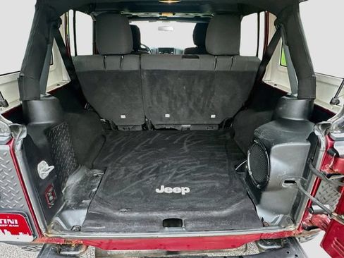 Used 2012 Jeep Wrangler Unlimited Sport AWD/4WD image 22