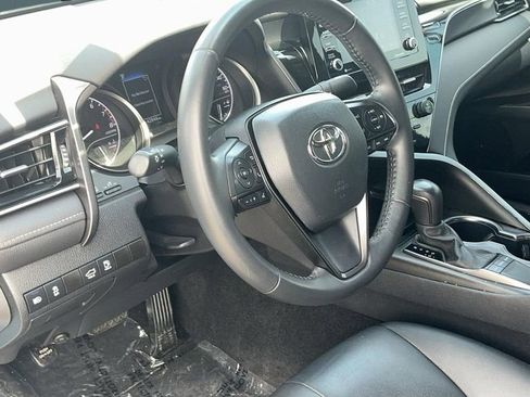 Used 2024 Toyota Camry SE w/ Convenience Package image 12