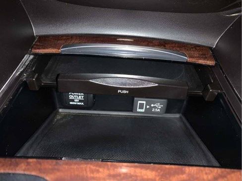 Used 2019 Acura TLX FWD image 42