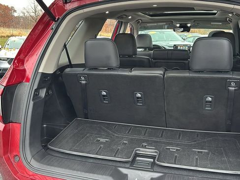 Used 2023 Honda Pilot Touring image 35