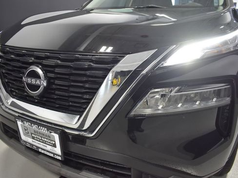 Certified 2023 Nissan Rogue SV AWD/4WD image 11