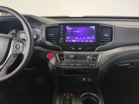 Certified 2023 Honda Ridgeline Sport image 21