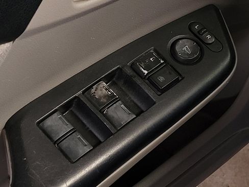 Used 2013 Honda Civic LX image 27