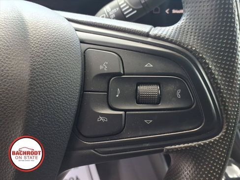 Used 2024 Buick Envista Preferred w/ Convenience II Package FWD image 19