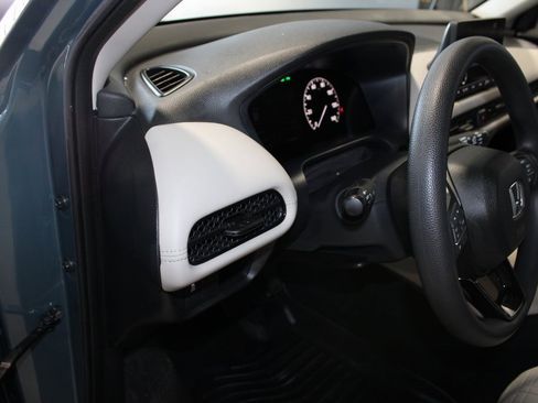 Certified 2023 Honda HR-V LX image 11