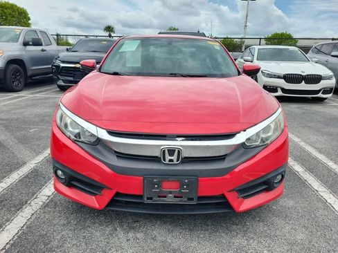 Used 2018 Honda Civic EX-L image 2