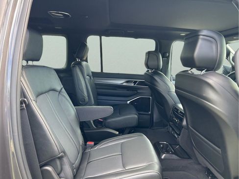 New 2026 Jeep Grand Wagoneer L Limited AWD/4WD image 12