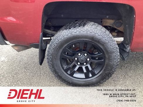 Used 2018 Chevrolet Silverado 1500 LT w/ All Star Edition AWD/4WD image 9