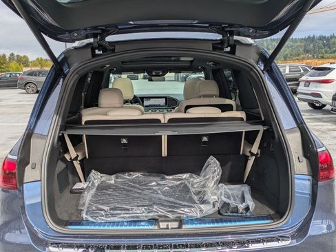 Certified 2026 Mercedes-Benz GLS 450 4MATIC image 6