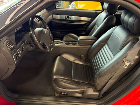 Used 2002 Ford Thunderbird Deluxe image 12