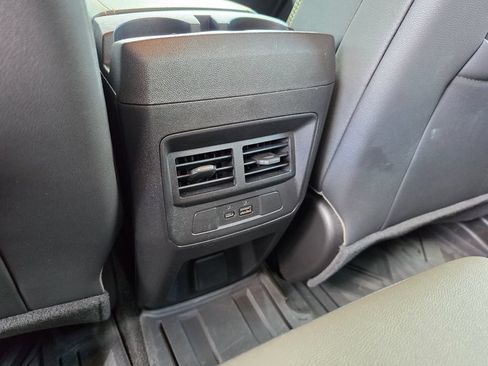 Used 2025 Chevrolet Colorado ZR2 AWD/4WD image 29