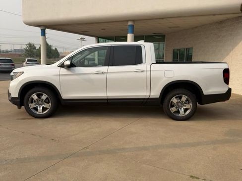 New 2026 Honda Ridgeline RTL image 2