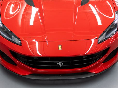 Used 2020 Ferrari Portofino RWD image 15
