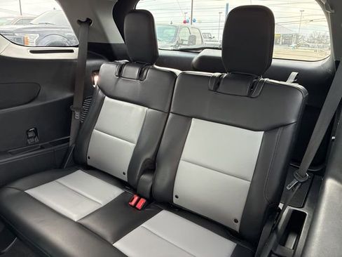 Used 2022 Ford Explorer XLT w/ Equipment Group 202A image 20