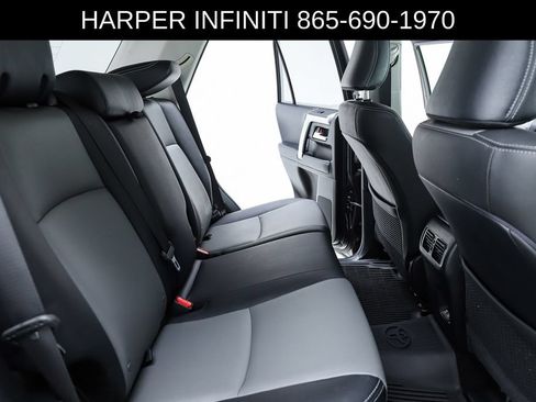 Used 2020 Toyota 4Runner SR5 Premium w/ Moonroof Package AWD/4WD image 37