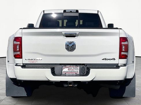 Used 2019 RAM 3500 Limited w/ Max Tow Package image 4